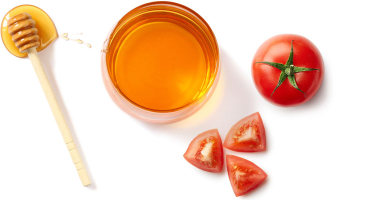 Tomaten Honig Gesichtsmaske